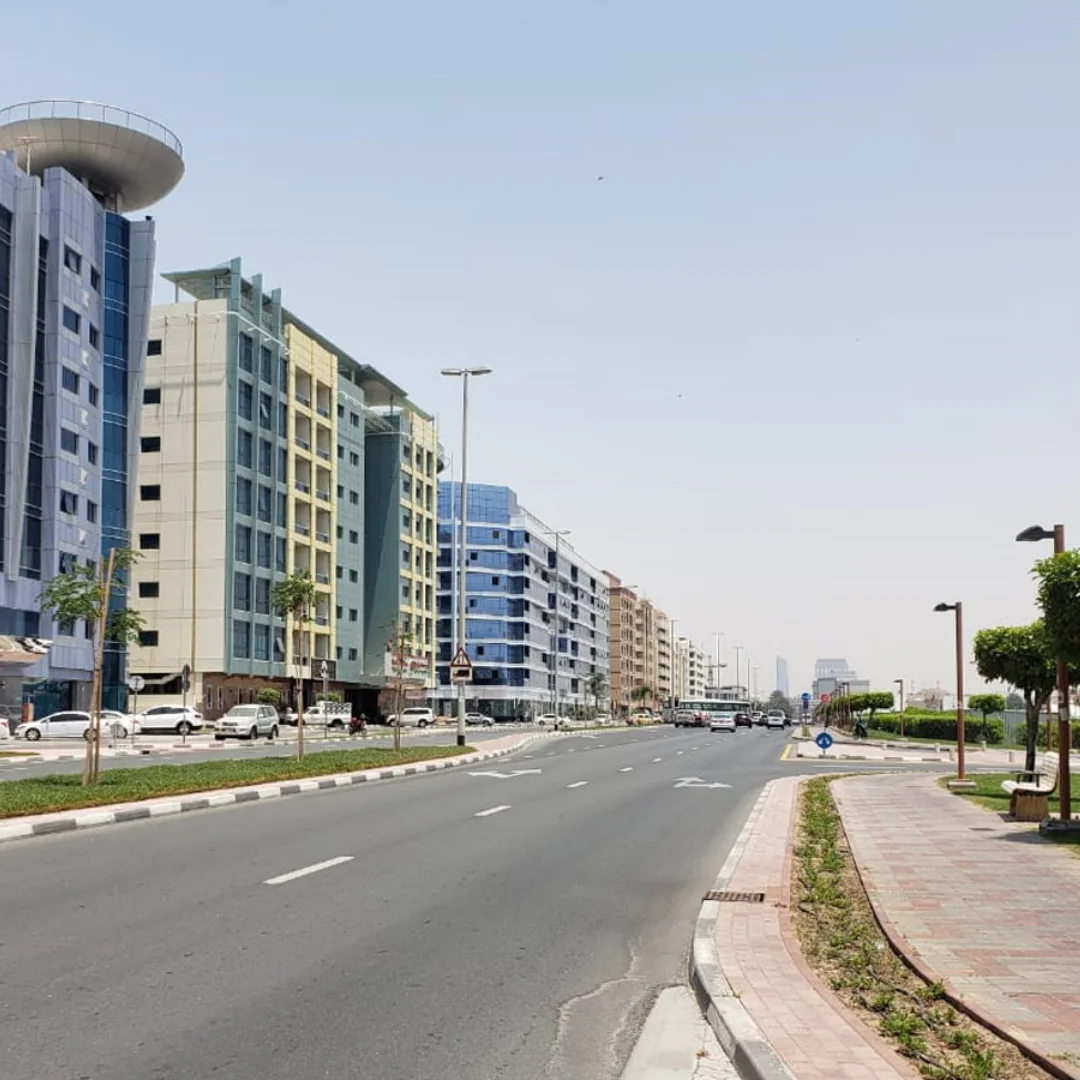 picture showing buildings in Al Mankhool Road and building