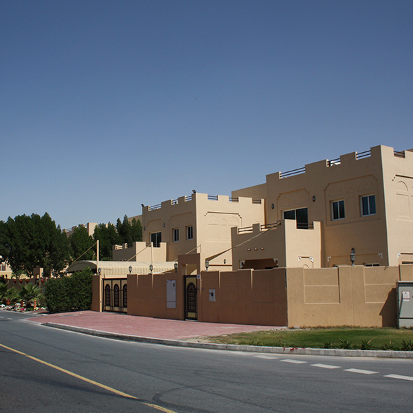 picture showing village and luxury appartments in al mizhar area