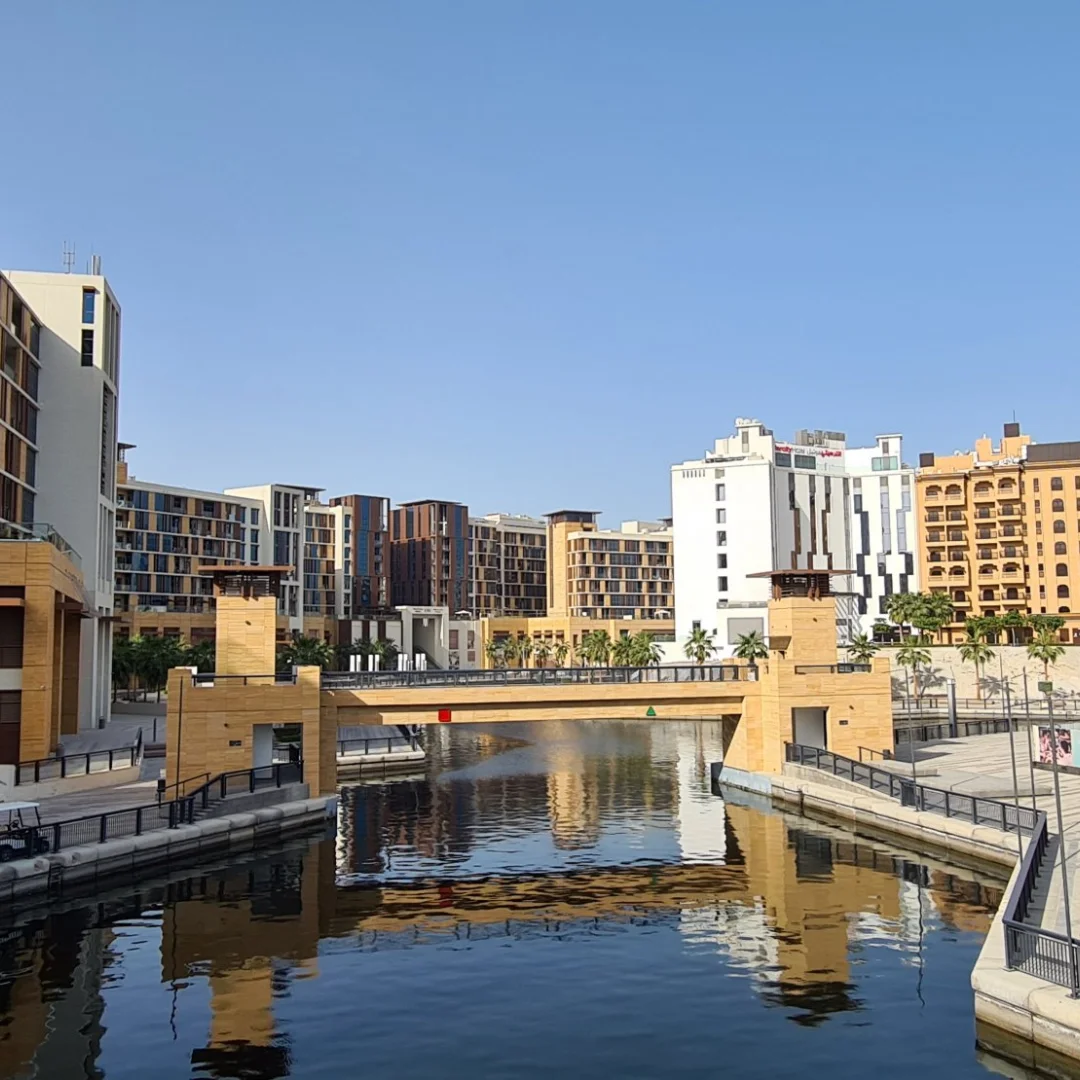 picture showing buildings and lake view in culture village dubai 