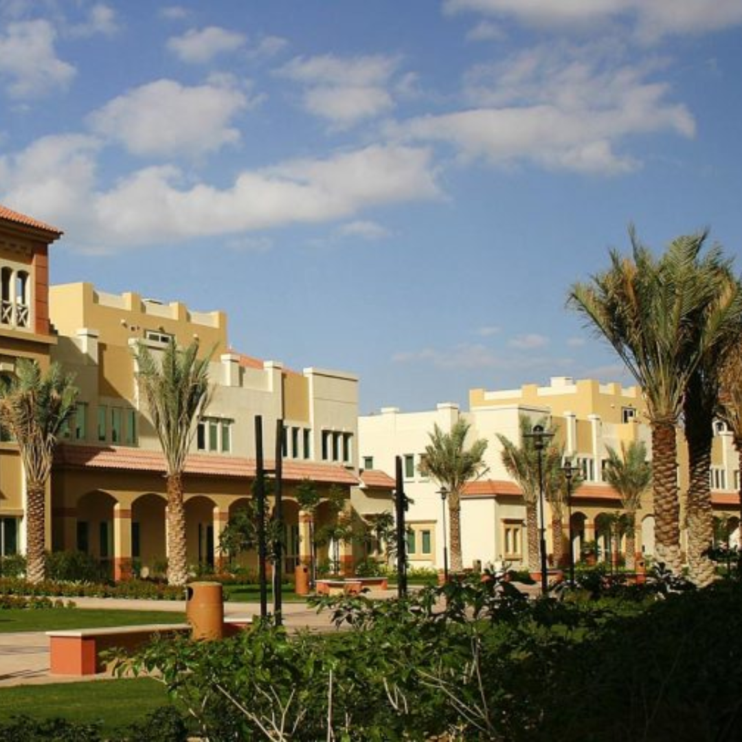 picture showing villas and gardens in Knowledge village Dubai 