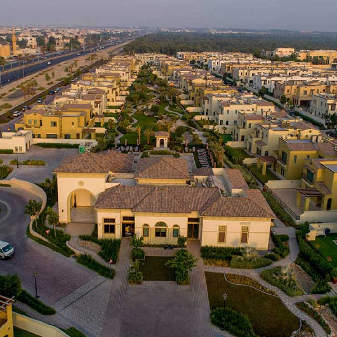 picture showing luxury villas in Al Mushrif area Dubai 